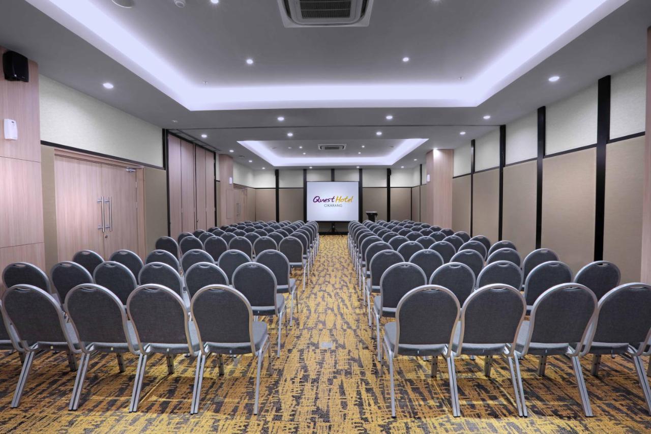 Quest Prime Cikarang By Aston Hotel Bekasi Exterior photo
